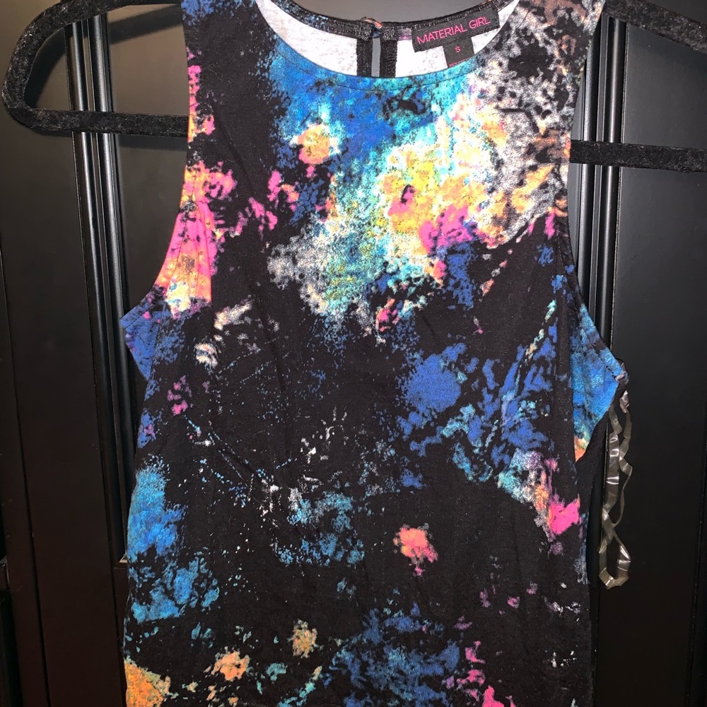 Splatter Paint Tank